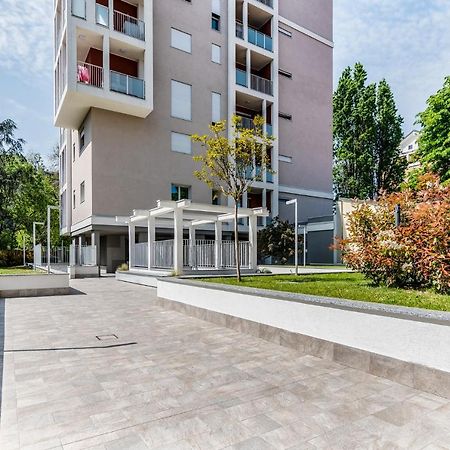 San Siro Green Con Garage Privato Milan Bagian luar foto